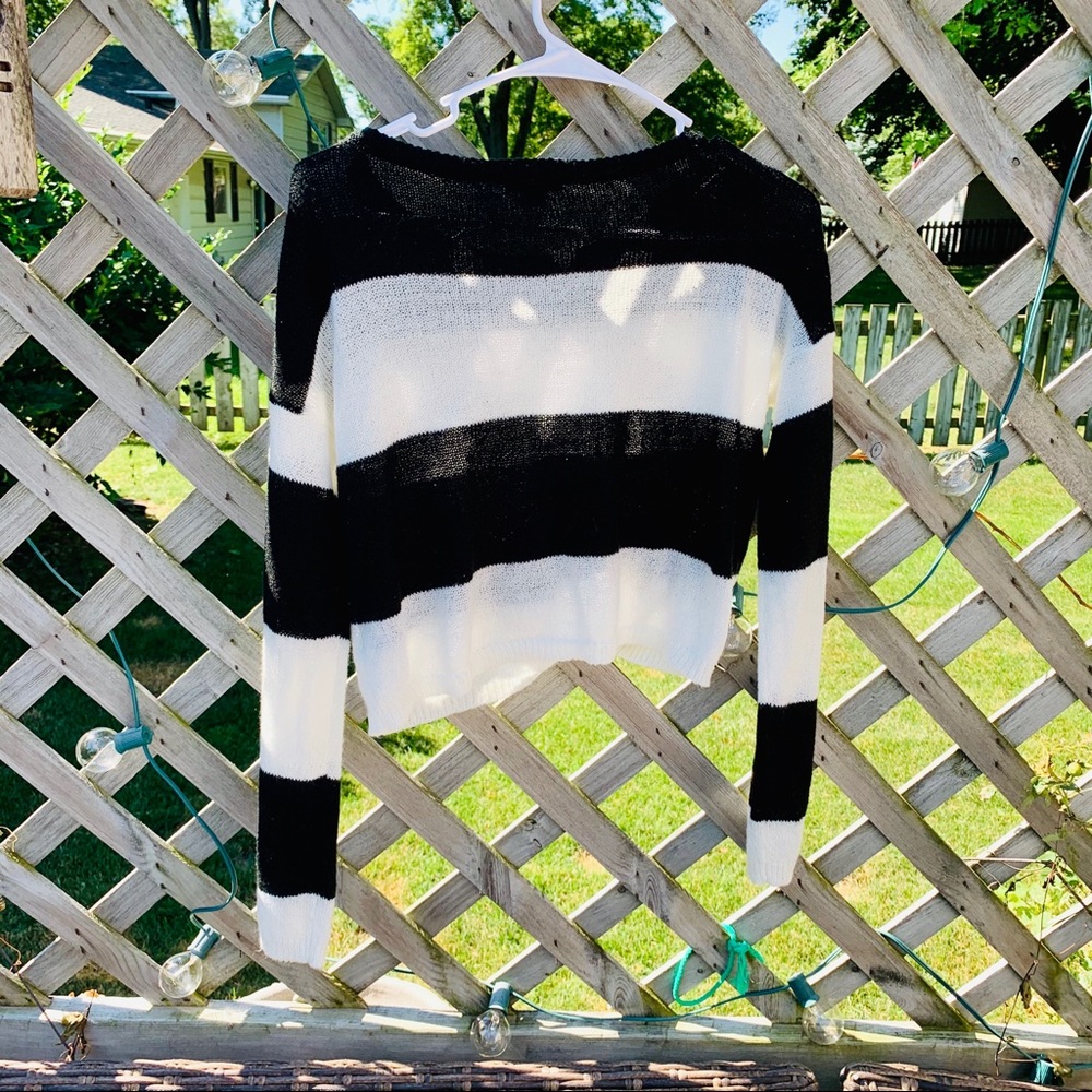 Black & White Striped Sweater - Picture 4 of 5